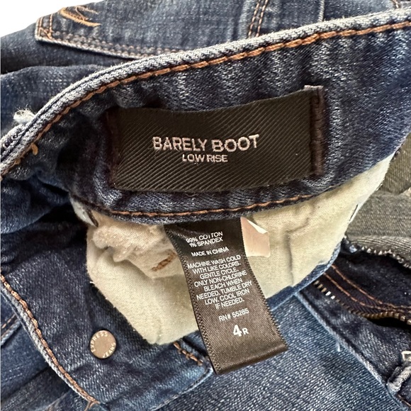 Express Barely Boot Low Rise Jeans Size 4R - Picture 9 of 16